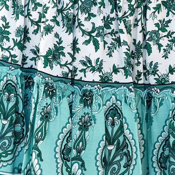 Boho Floral 2Pc Crop Top & Mini Skirt Set - Picture 3 of 4